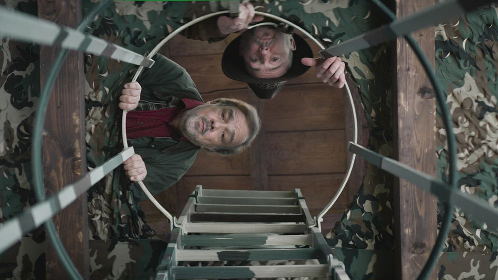 Thierry Lhermitte y Didier Bourdon en se-abre-la-veda-2