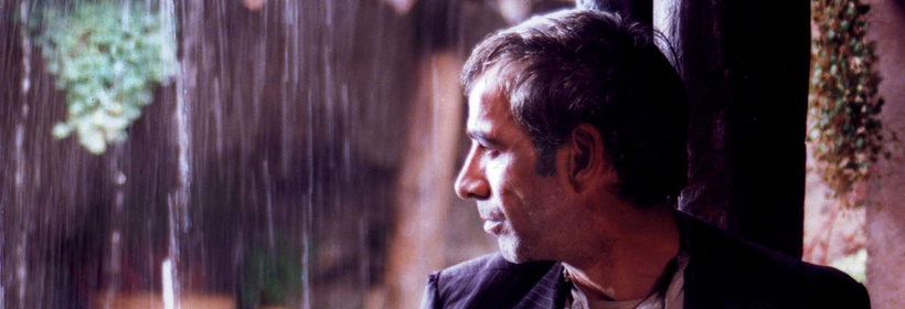 Imagen de Una Casa con Vista al Mar