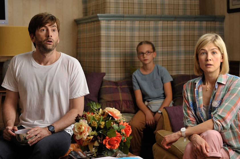 Rosamund Pike y David Tennant en Nuestro último verano en Escocia