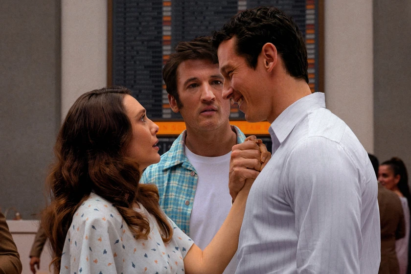 Miles Teller, Elizabeth Olsen y Callum Turner en eternity