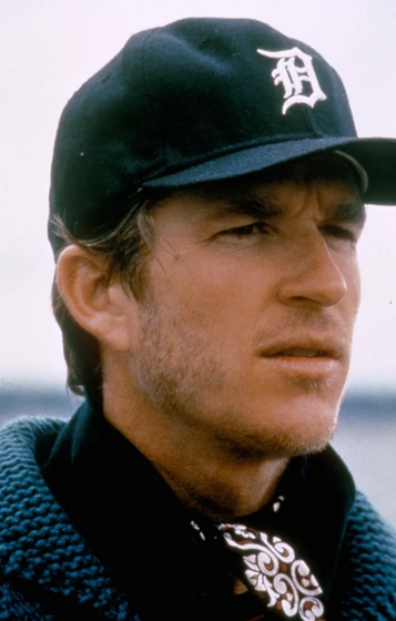 Matthew Modine en la-fuerza-del-viento