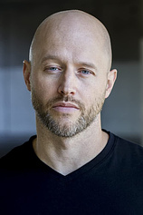 picture of actor Chris Ashworth