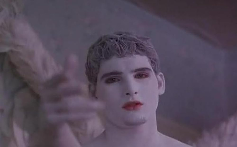 Peter Facinelli en Angela