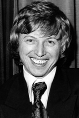 photo of person Tommy Steele