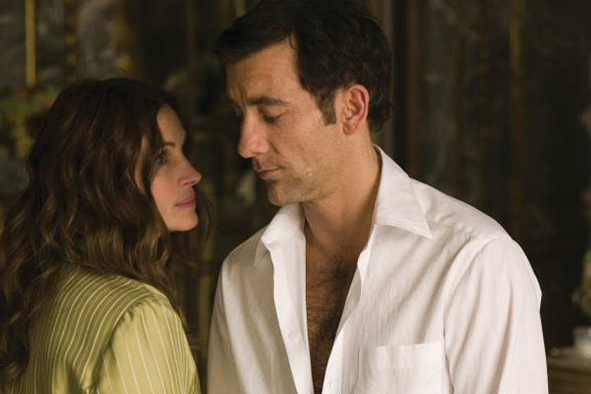 Clive Owen y Julia Roberts en Duplicity