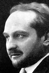 photo of person Léon Poirier