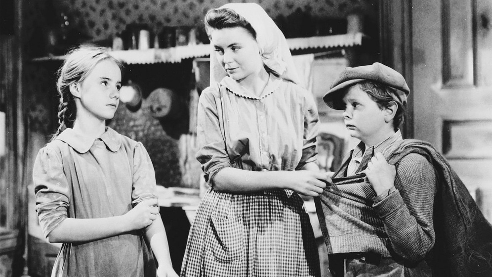 Dorothy McGuire y Peggy Ann Garner en Lazos Humanos