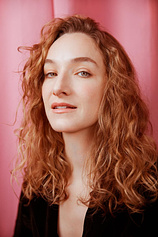 picture of actor Anna Tierney