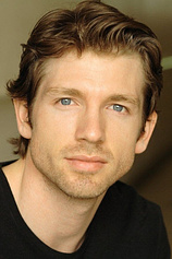picture of actor Reynaldo Rosales