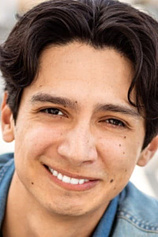 picture of actor Juan Magana