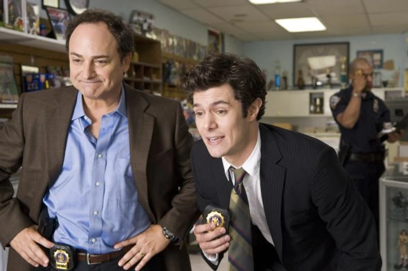 Kevin Pollak y Adam Brody en vaya-par-de-polis