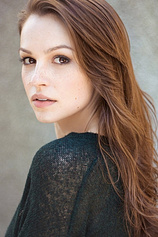 picture of actor Kayla Wallace