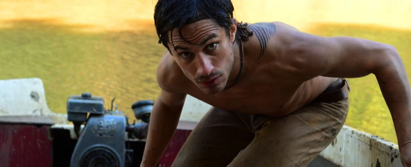 Gael García Bernal en ardor-la-justicia-de-los-debiles