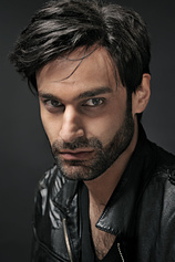 picture of actor Atta Yaqub