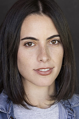 photo of person Caroline Lindy