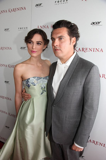 Keira Knightley y Joe Wright en Anna Karenina (Premiere en Los Angeles. Diciembre 2012)