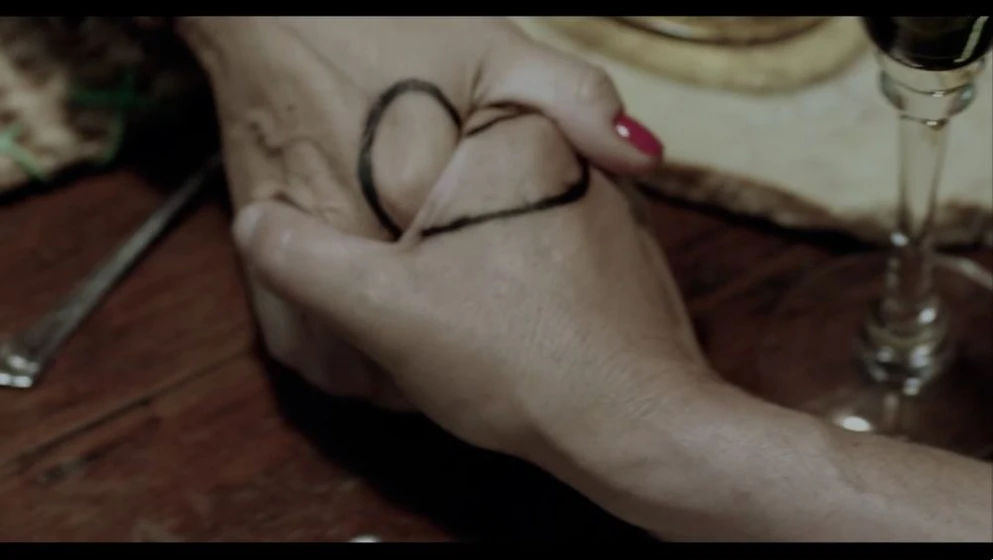 Imagen de falling-2016