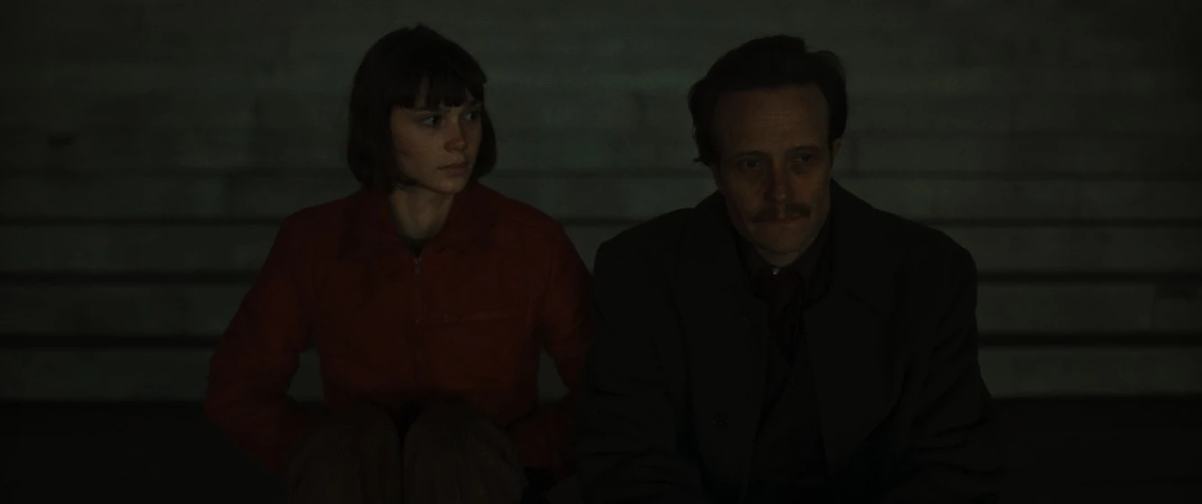 August Diehl y Clara Pacini en la-torre-de-hielo