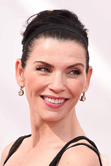 photo of person Julianna Margulies