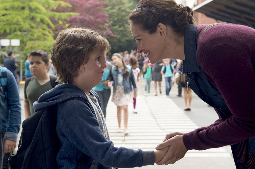 Julia Roberts y Jacob Tremblay en Wonder