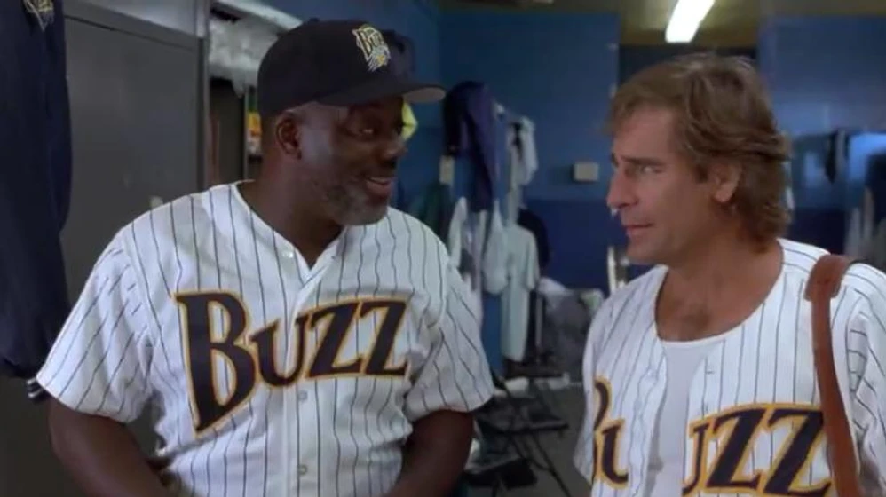 Scott Bakula y Thom Barry en major-league-back-to-the-minors