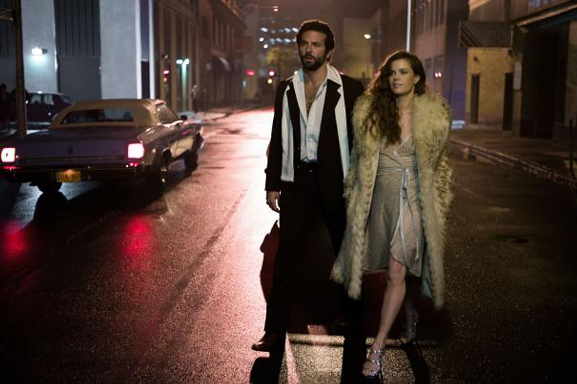Bradley Cooper y Amy Adams en La Gran Estafa Americana