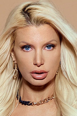picture of actor Brittany Andrews