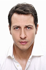 picture of actor Ali Aksöz