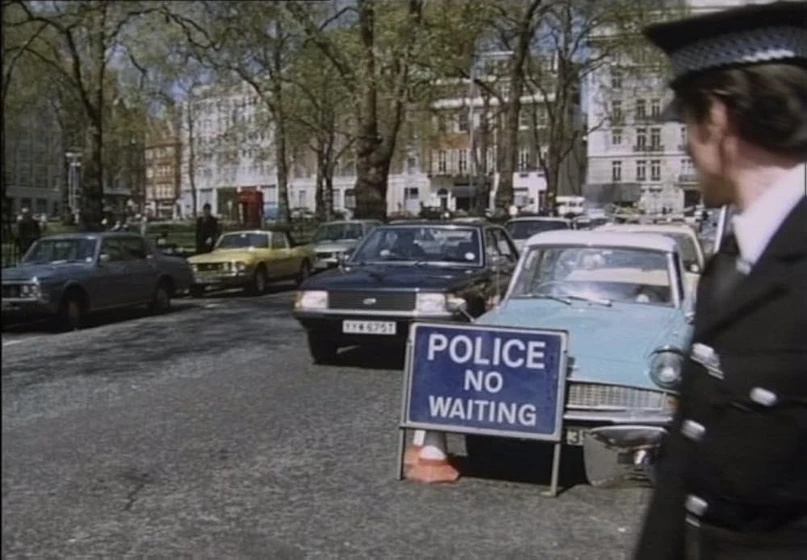 Imagen de un-ruisenor-canto-en-berkeley-square