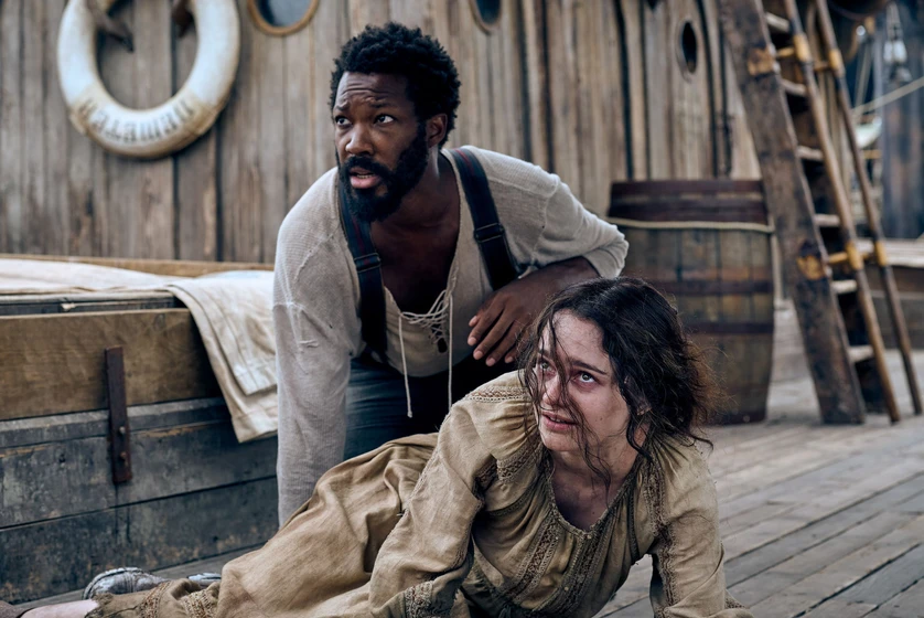 Corey Hawkins y Aisling Franciosi en el-ultimo-viaje-del-demeter