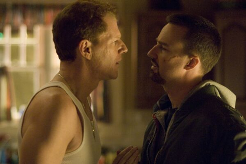 Edward Norton y Noah Emmerich en Cuestión de Honor