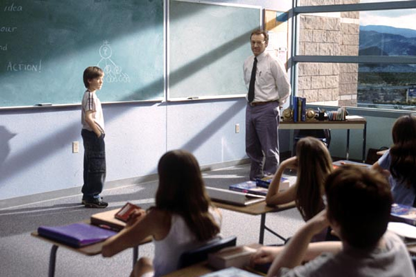 Haley Joel Osment en Cadena de Favores