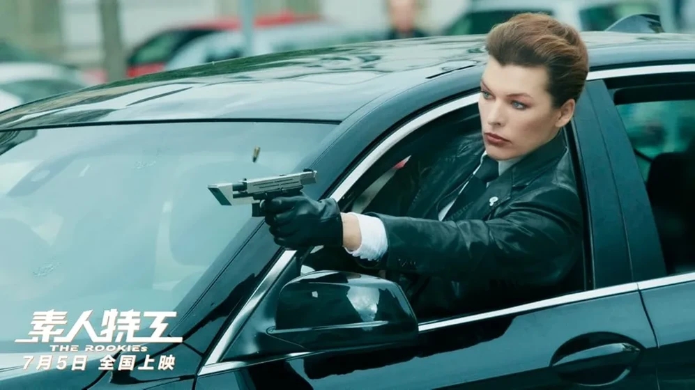 Milla Jovovich en the-rookies