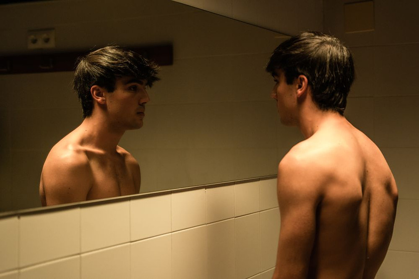 Óscar Casas en HollyBlood