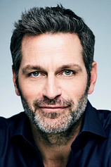 photo of person Peter Hermann