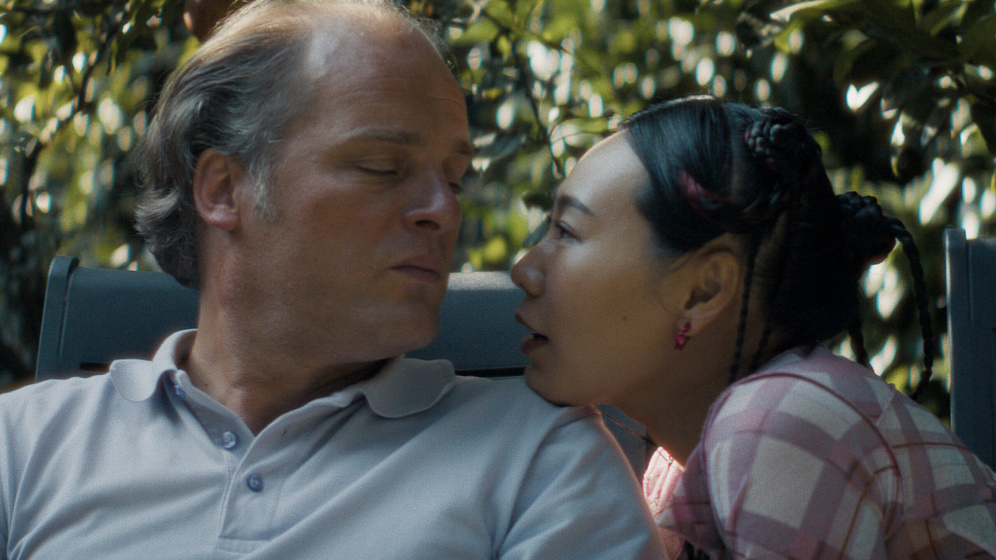 Yang Ge en a-messy-tribute-to-motherly-love