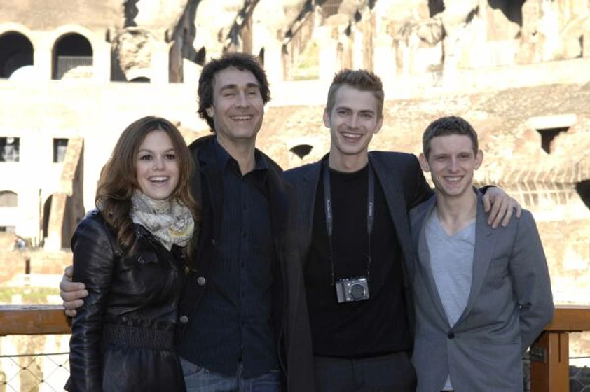 Hayden Christensen, Doug Liman, Jamie Bell y Rachel Bilson en jumper (Junket en Roma (Febrero 2008))