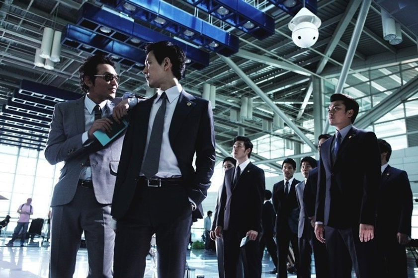 Jeong-min Hwang y Jung-Jae Lee en New World