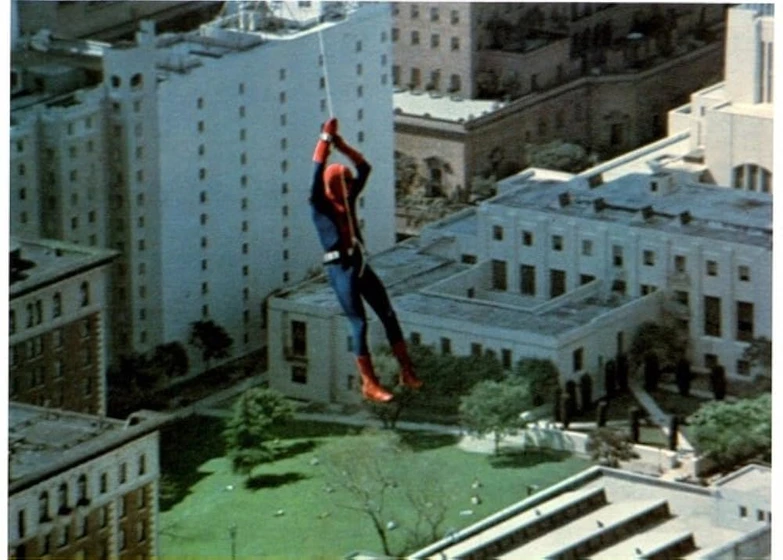 Imagen de spiderman-2-el-hombre-arana-en-accion