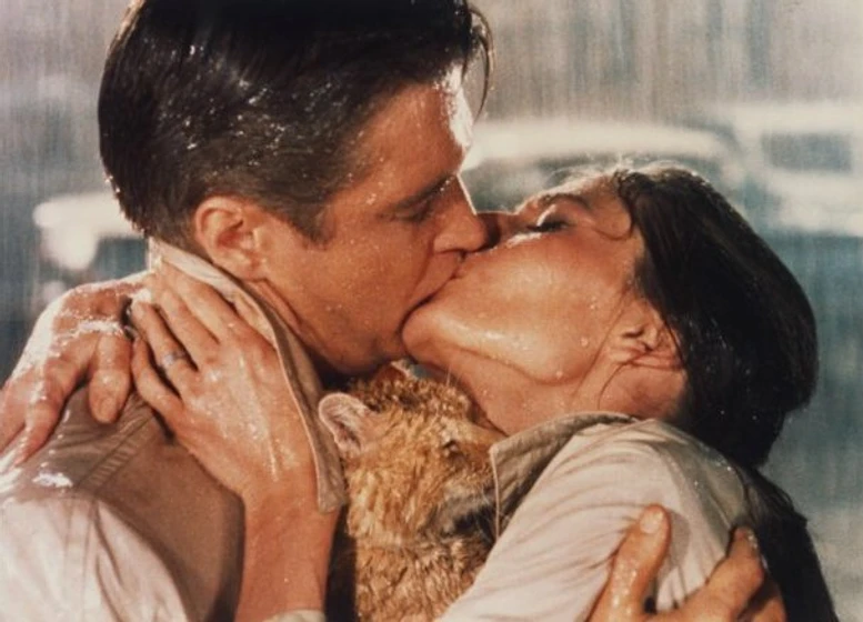 Audrey Hepburn y George Peppard en Desayuno con diamantes