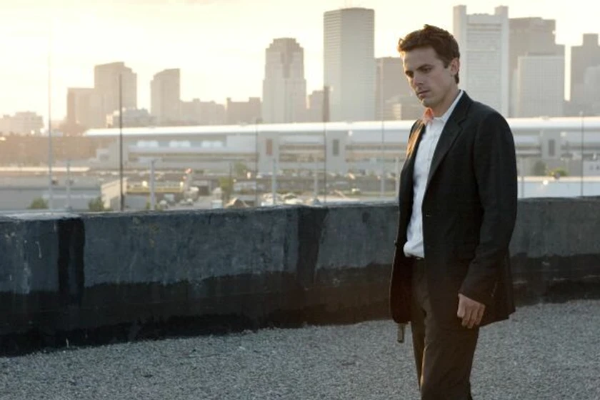 Casey Affleck en adios-pequena-adios