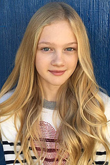 picture of actor Sarah Abbott