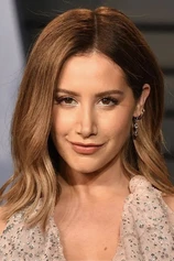 photo of person Ashley Tisdale