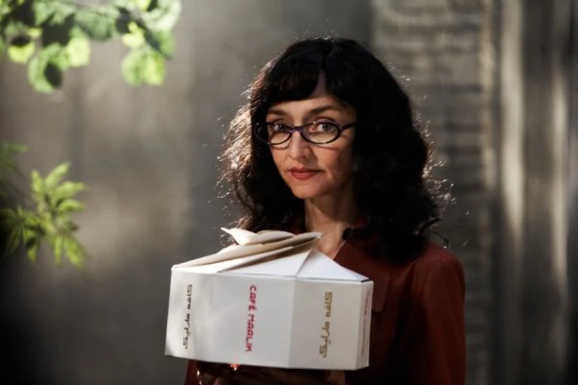 Maria de Medeiros en pollo-con-ciruelas