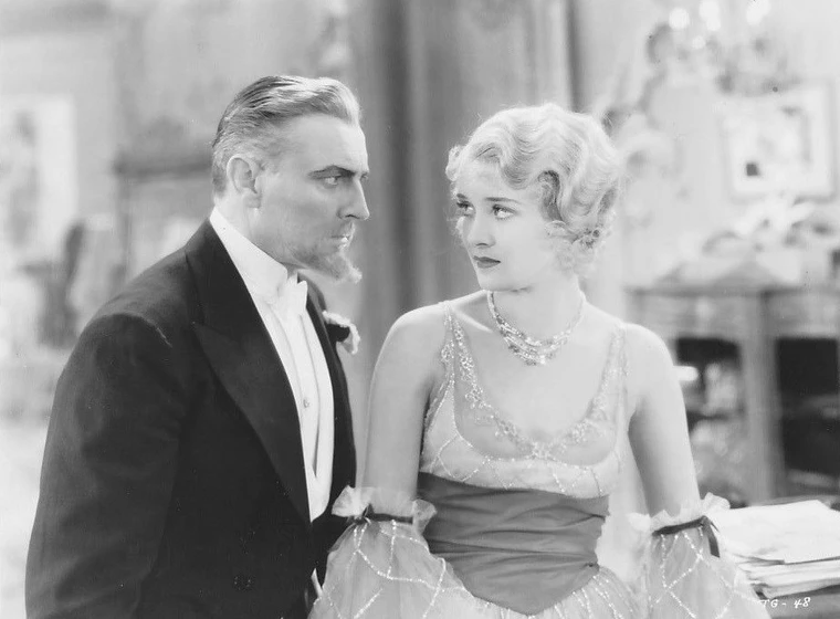 John Barrymore y Marian Marsh en el-idolo