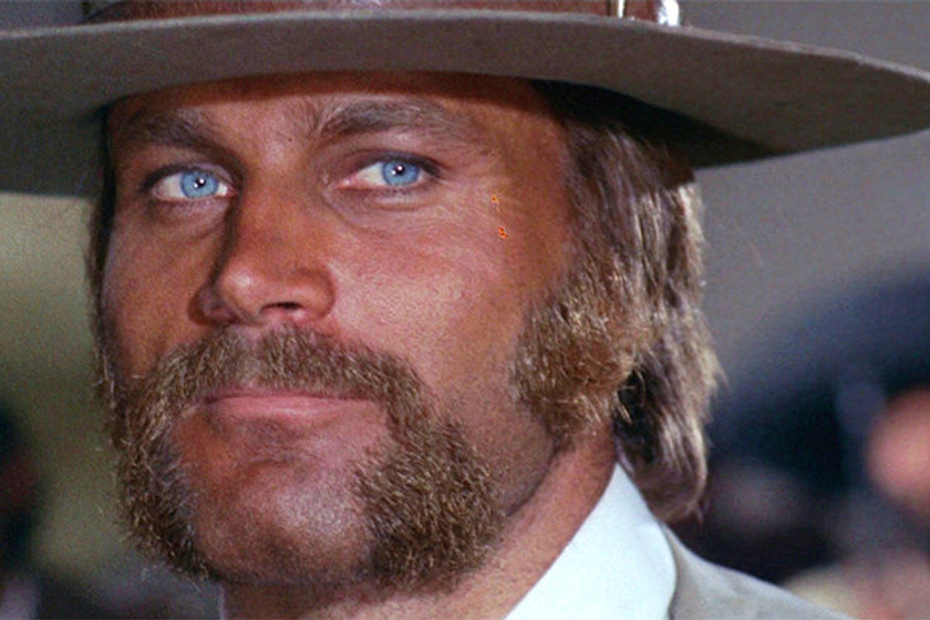 Franco Nero en Salario para matar