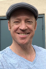 picture of actor Chris Edgerly