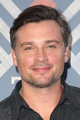 photo of person Tom Welling