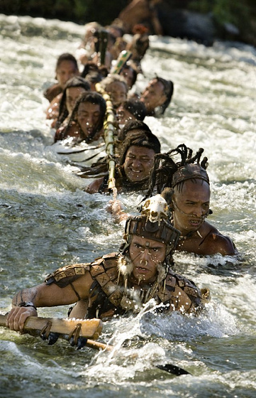 Raoul Trujillo y Rodolfo Palacios en Apocalypto