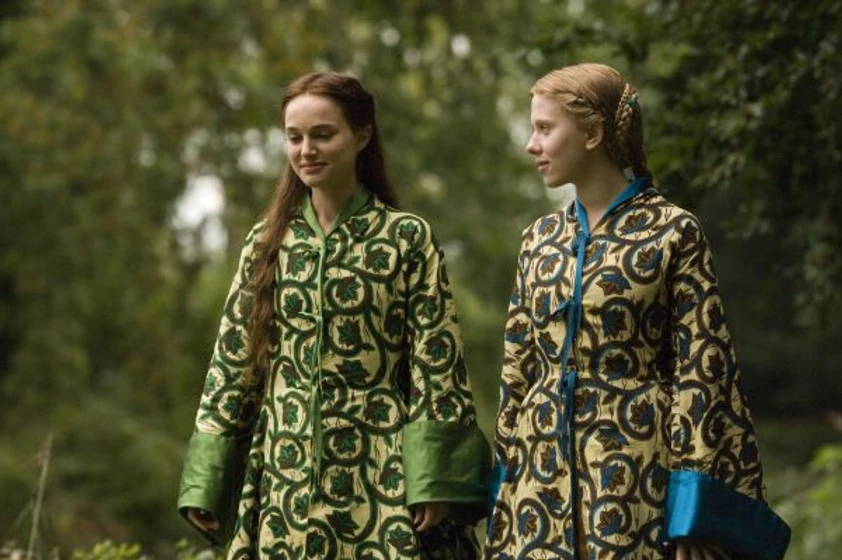 Scarlett Johansson y Natalie Portman en Las Hermanas Bolena